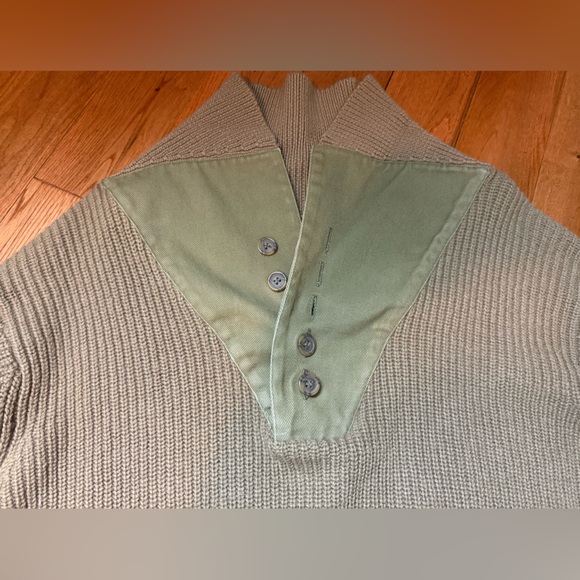 National Geographic Vintage Pullover Sweater - Picture 2 of 4